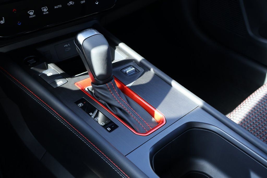 New 2026 Nissan Kicks SR w/ Cold Weather Package image 13