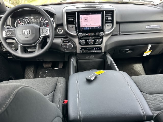 New 2027 RAM 1500 4x4 Crew Cab image 17