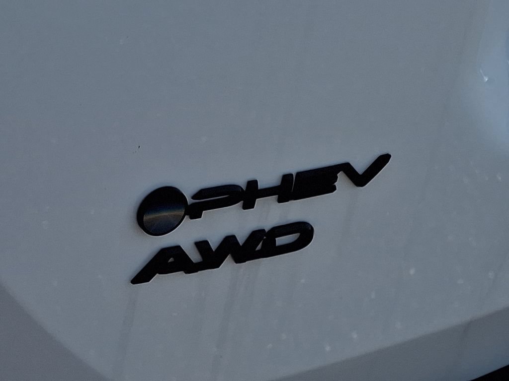 New 2026 Toyota RAV4 SE w/ Weather Package AWD/4WD image 17