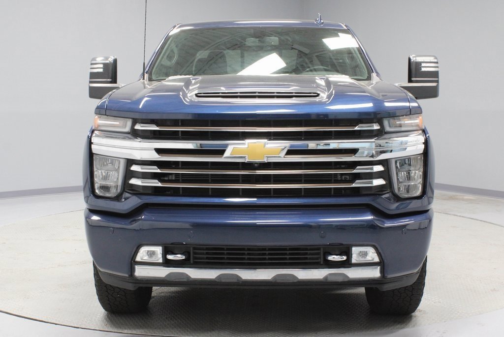 Used 2022 Chevrolet Silverado 3500 High Country image 2