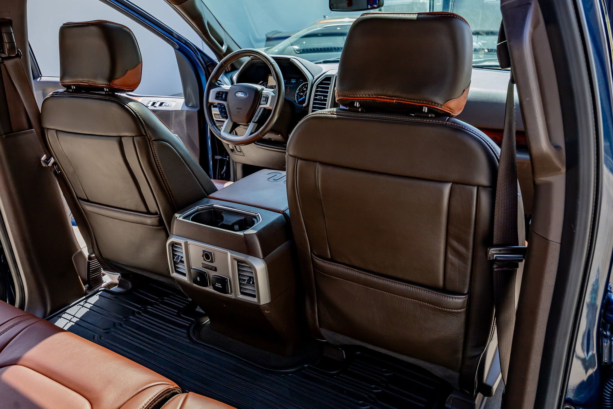 Used 2019 Ford F150 King Ranch w/ Equipment Group 601A Luxury AWD/4WD image 33