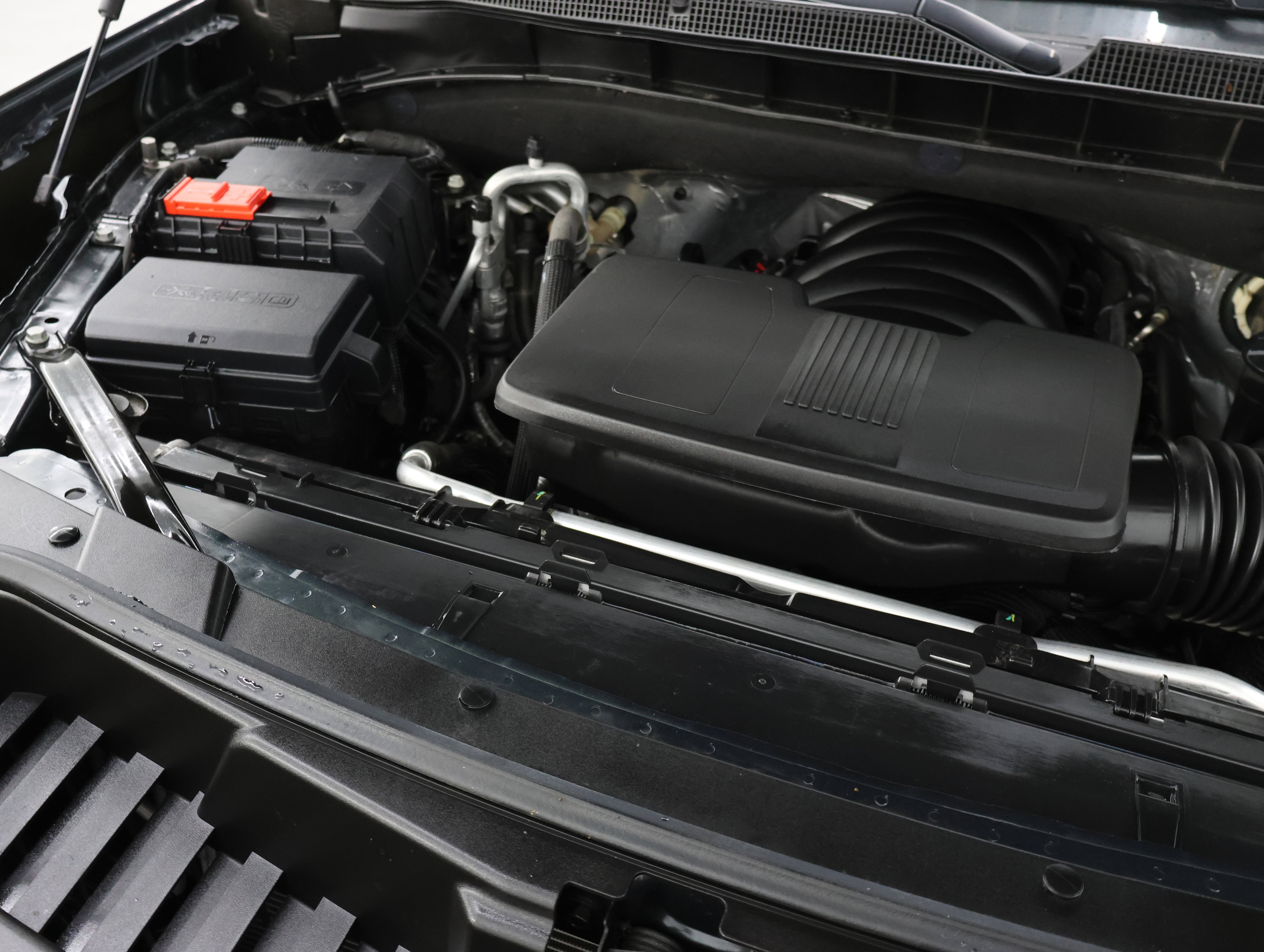 Used 2022 Chevrolet Tahoe Z71 w/ Z71 Off-Road Package image 27