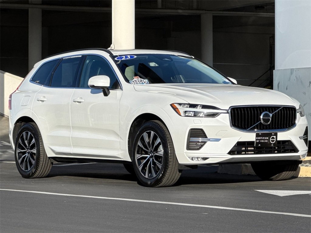 Certified 2023 Volvo XC60 B5 Core w/ Climate Package image 7
