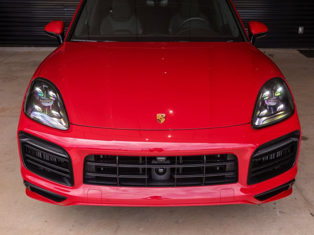 Certified 2023 Porsche Cayenne GTS AWD/4WD image 11