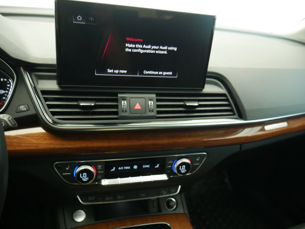 Certified 2023 Audi Q5 2.0T Premium w/ Convenience Package AWD/4WD image 33