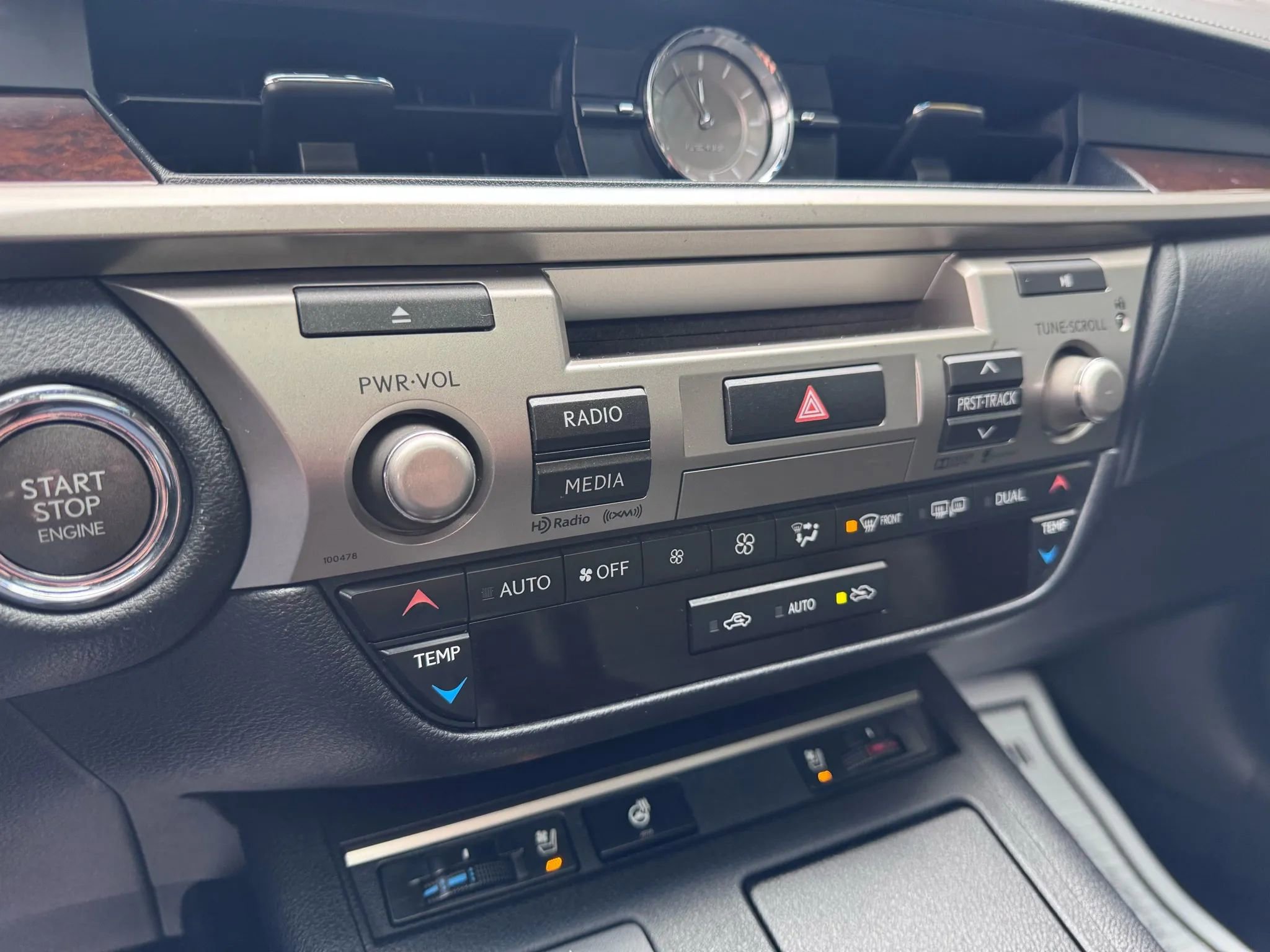 Used 2015 Lexus ES 350 image 30