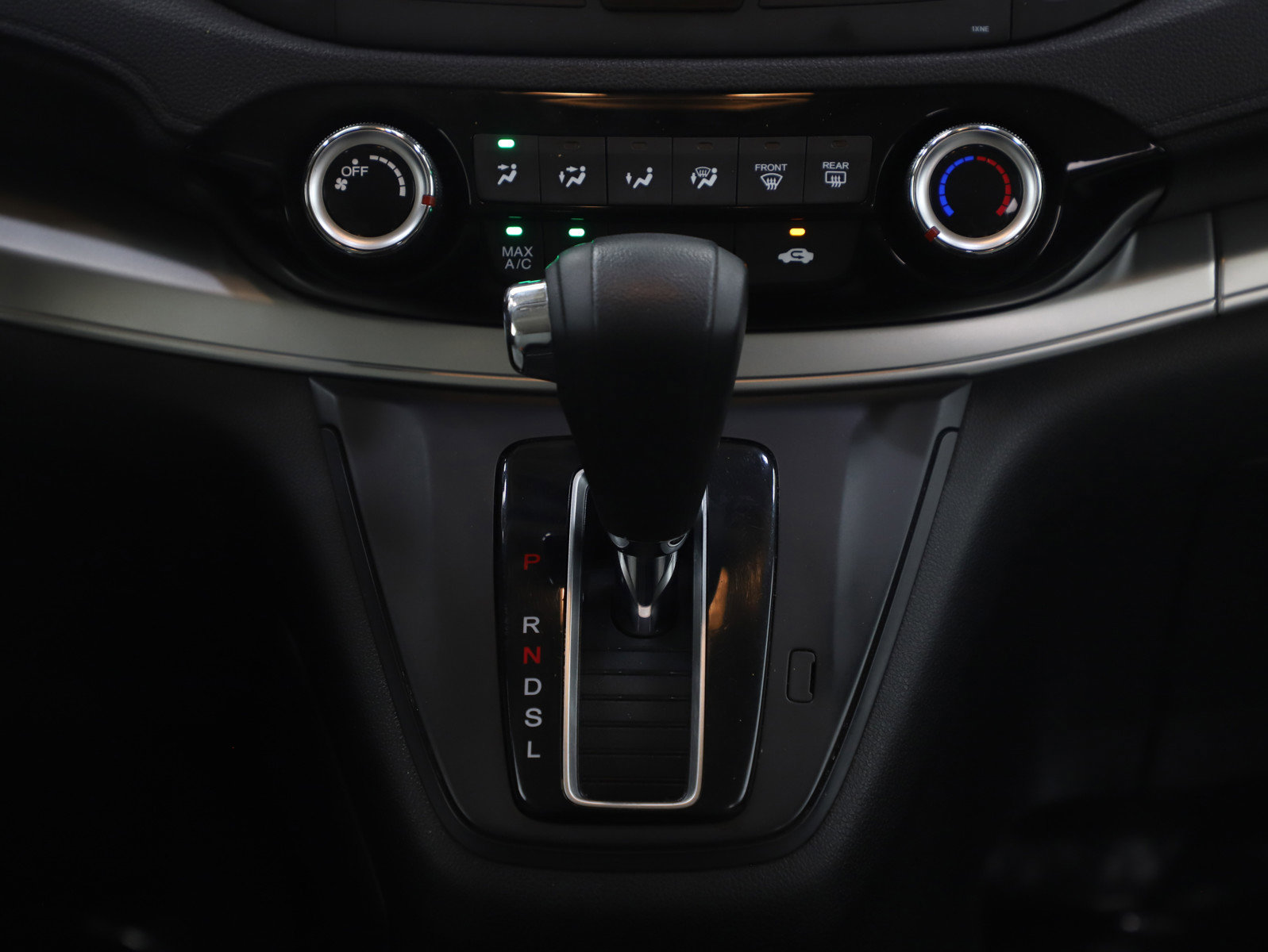 Used 2016 Honda CR-V SE image 17