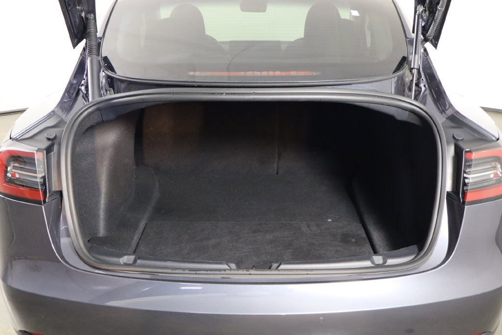 Used 2023 Tesla Model 3 Standard Range RWD image 17