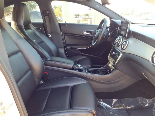 Used 2016 Mercedes-Benz CLA 250 image 26