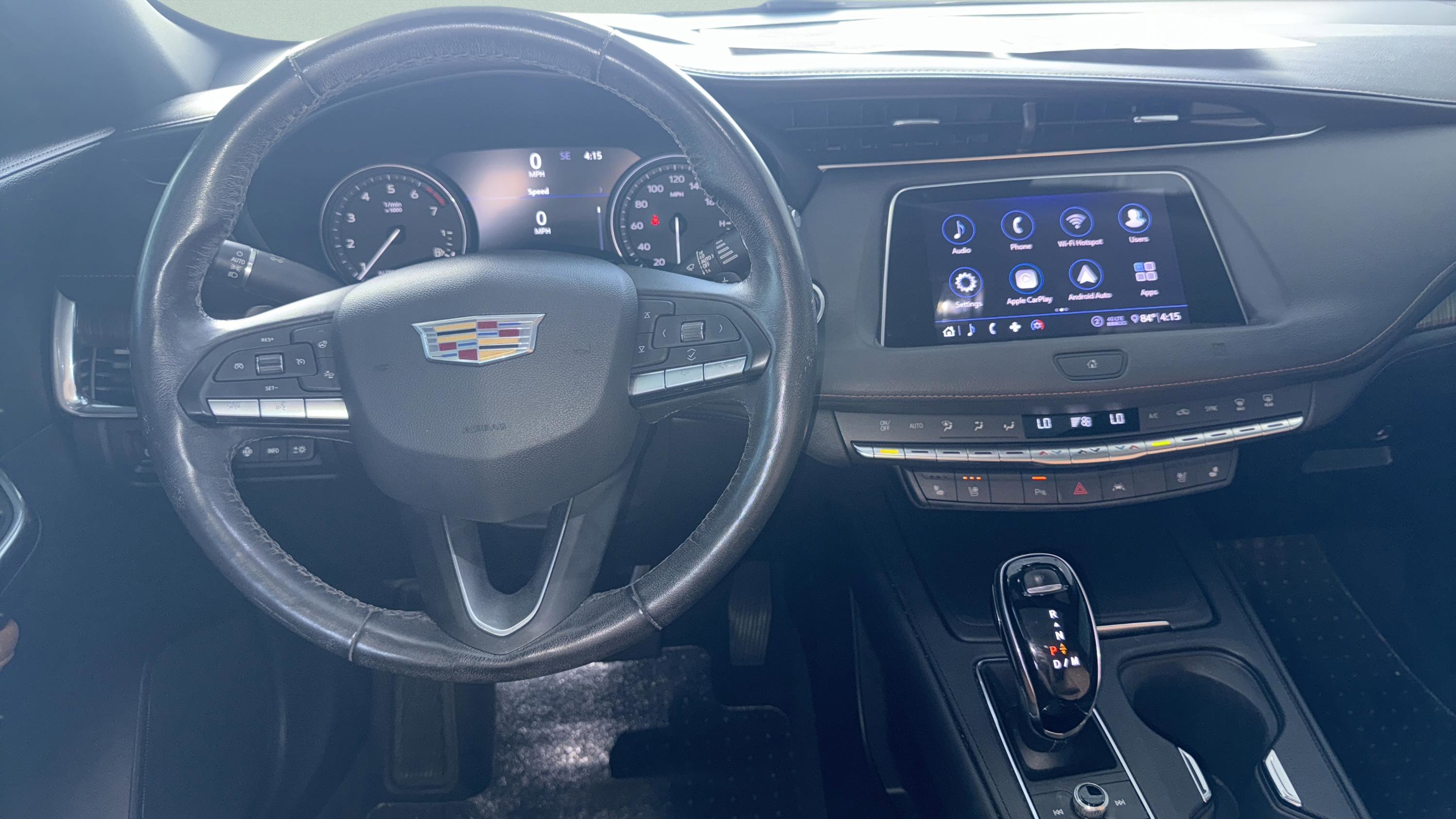 Used 2020 Cadillac XT4 Premium Luxury FWD image 36