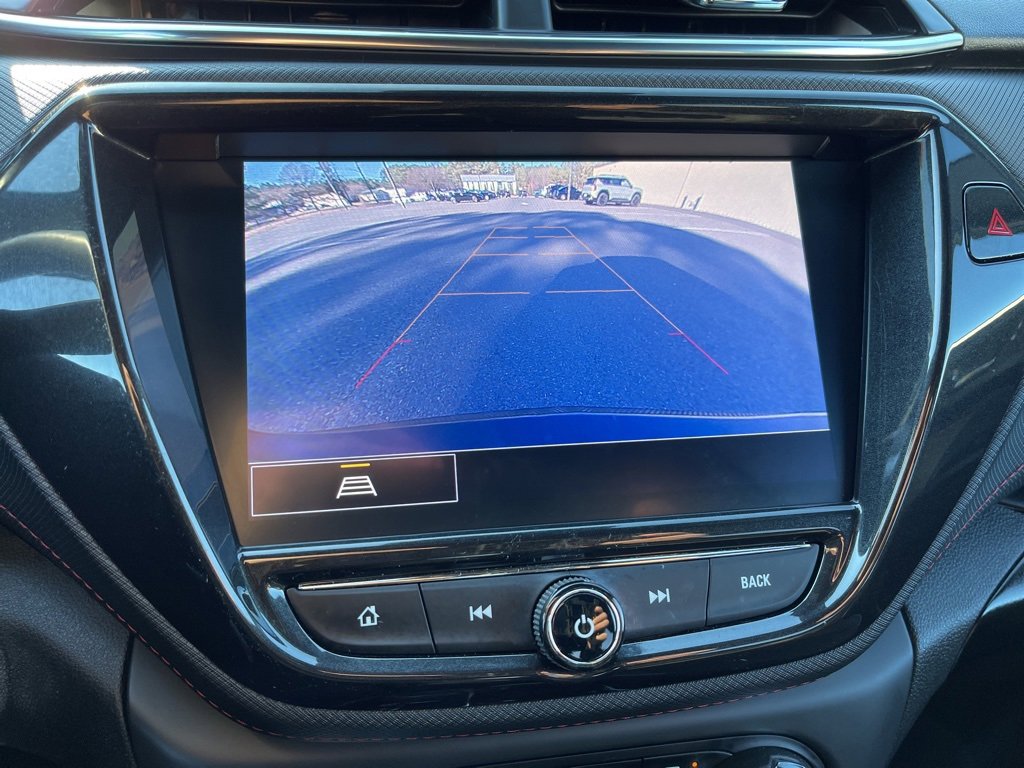 Used 2023 Chevrolet TrailBlazer RS w/ Sun and Liftgate Package image 11