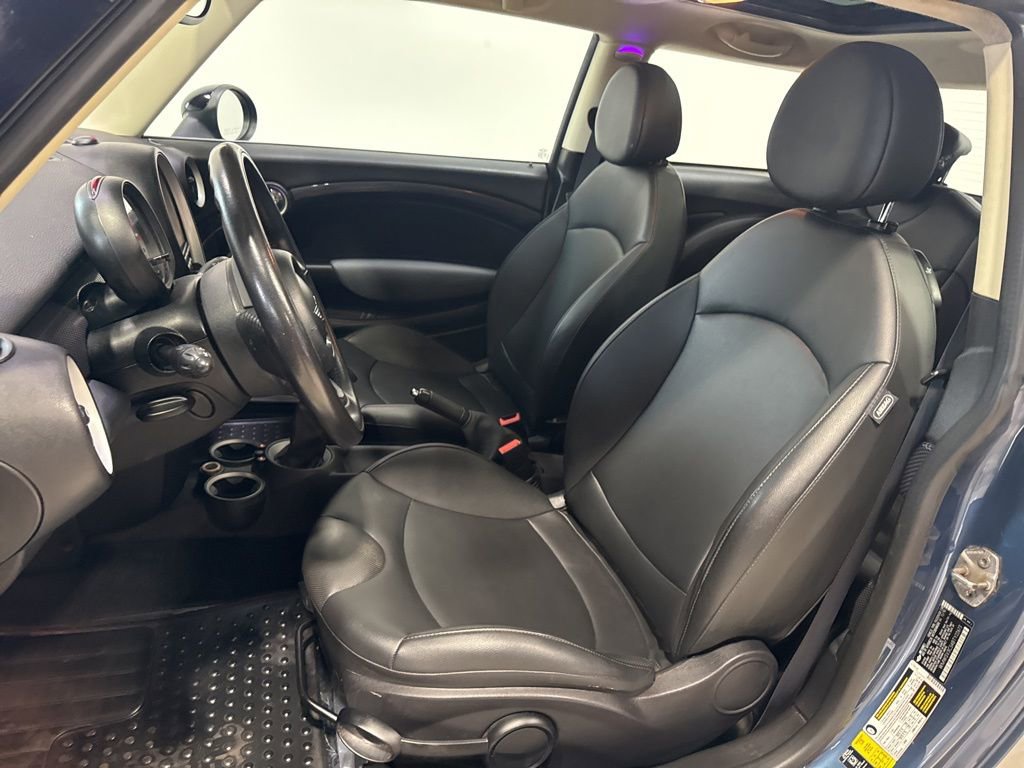 Used 2011 MINI Cooper S image 21