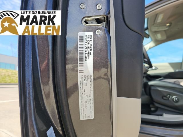 Used 2023 Chrysler Pacifica Touring-L FWD image 33