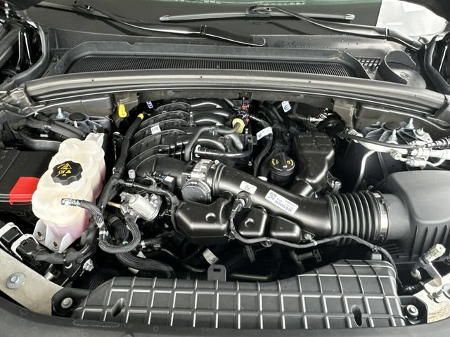 Used 2024 Jeep Grand Cherokee Laredo AWD/4WD image 27