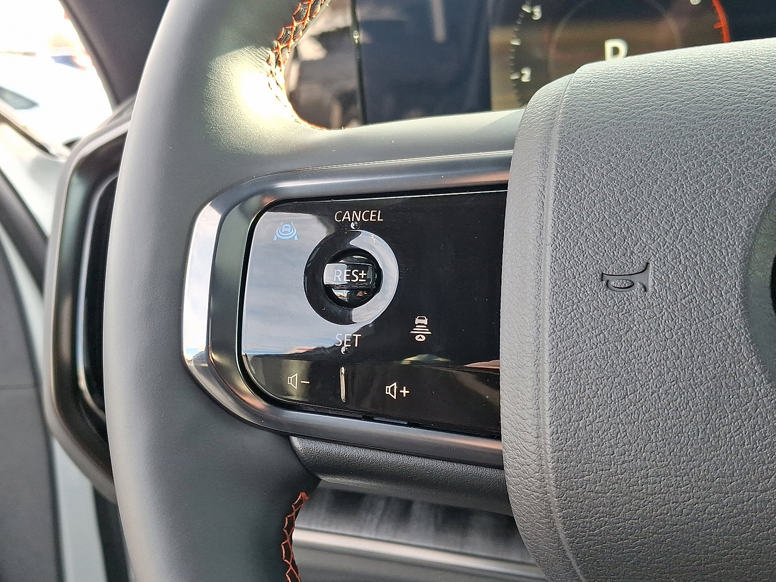 Certified 2025 Nissan Armada PRO-4X w/ Pro-4X Premium Package image 21