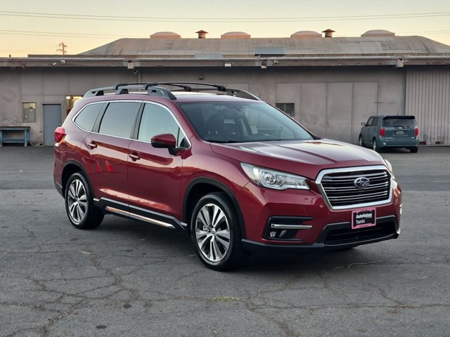 Used 2020 Subaru Ascent Limited w/ Popular Package #3 AWD/4WD image 3