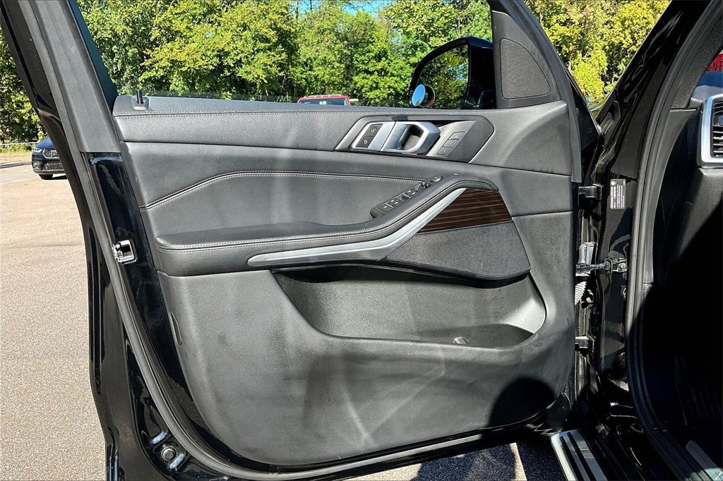 Used 2023 BMW X5 xDrive40i image 23