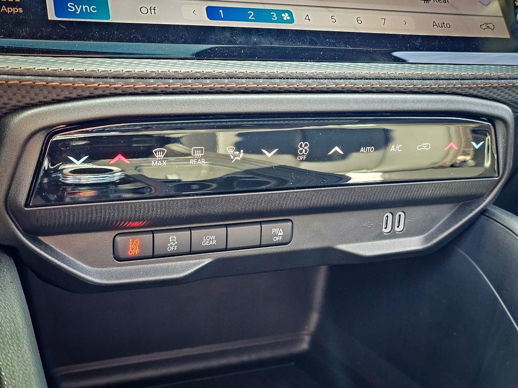 New 2026 Jeep Cherokee Laredo AWD/4WD image 24