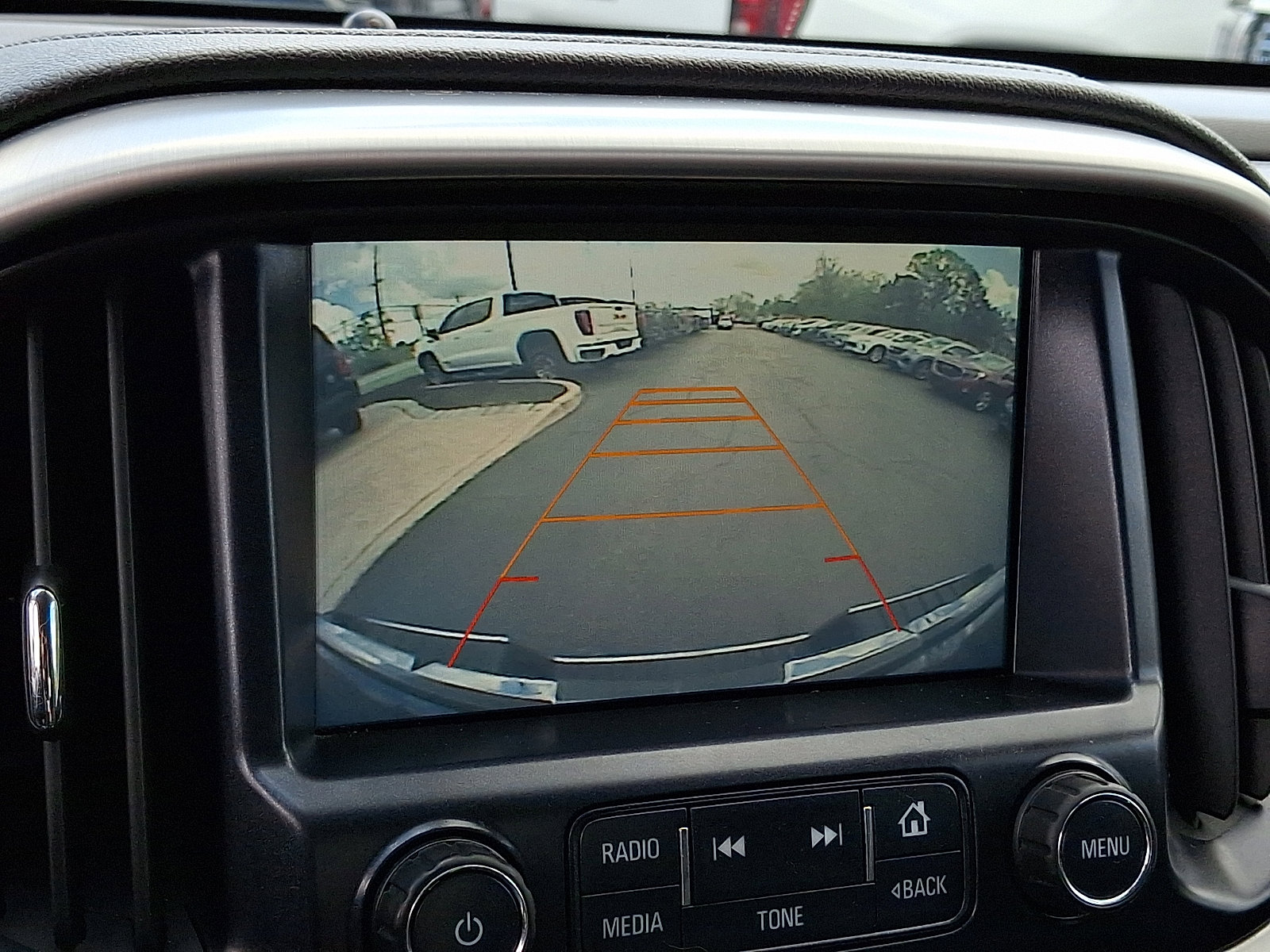 Used 2016 GMC Canyon SLE w/ SLE Convenience Package image 17