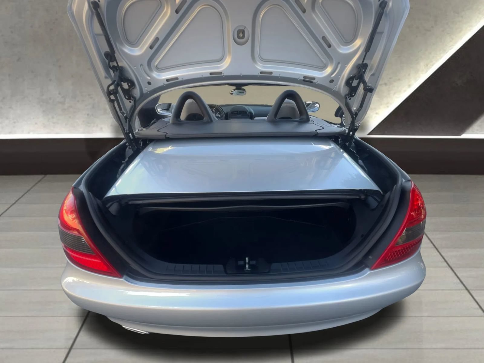 Used 2009 Mercedes-Benz SLK 300 image 54