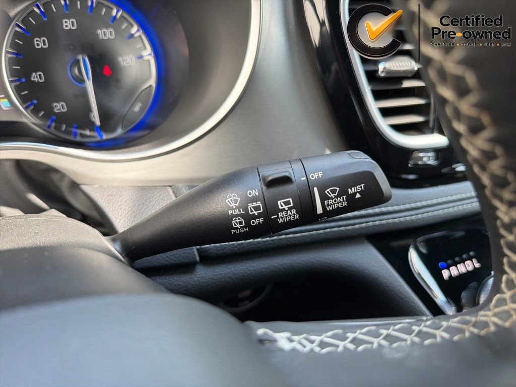 Certified 2023 Chrysler Pacifica Limited w/ Uconnect Theater Family Group AWD/4WD image 88