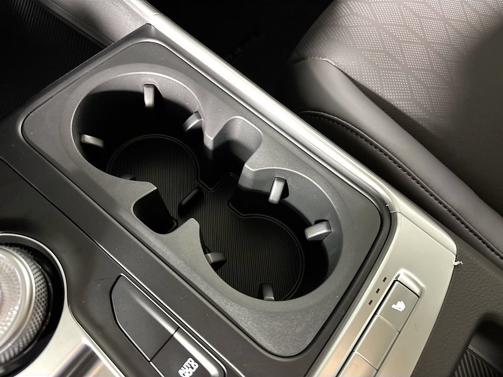 New 2027 Kia Carnival LXS FWD image 15