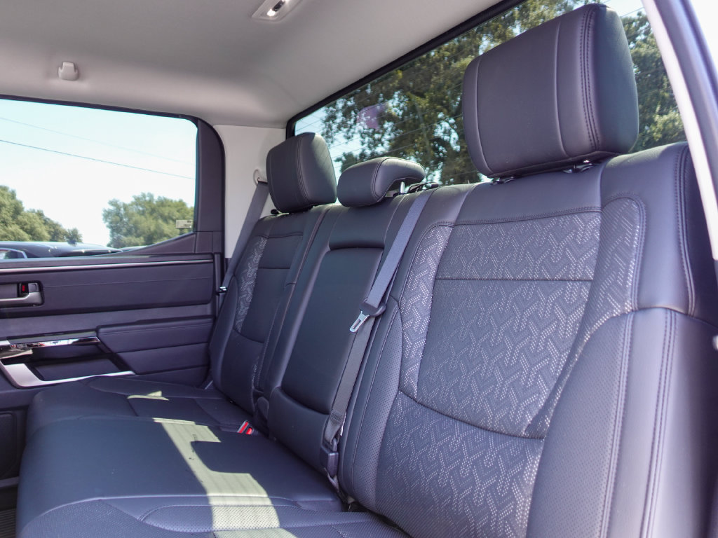 Used 2024 Toyota Tundra Limited AWD/4WD image 27