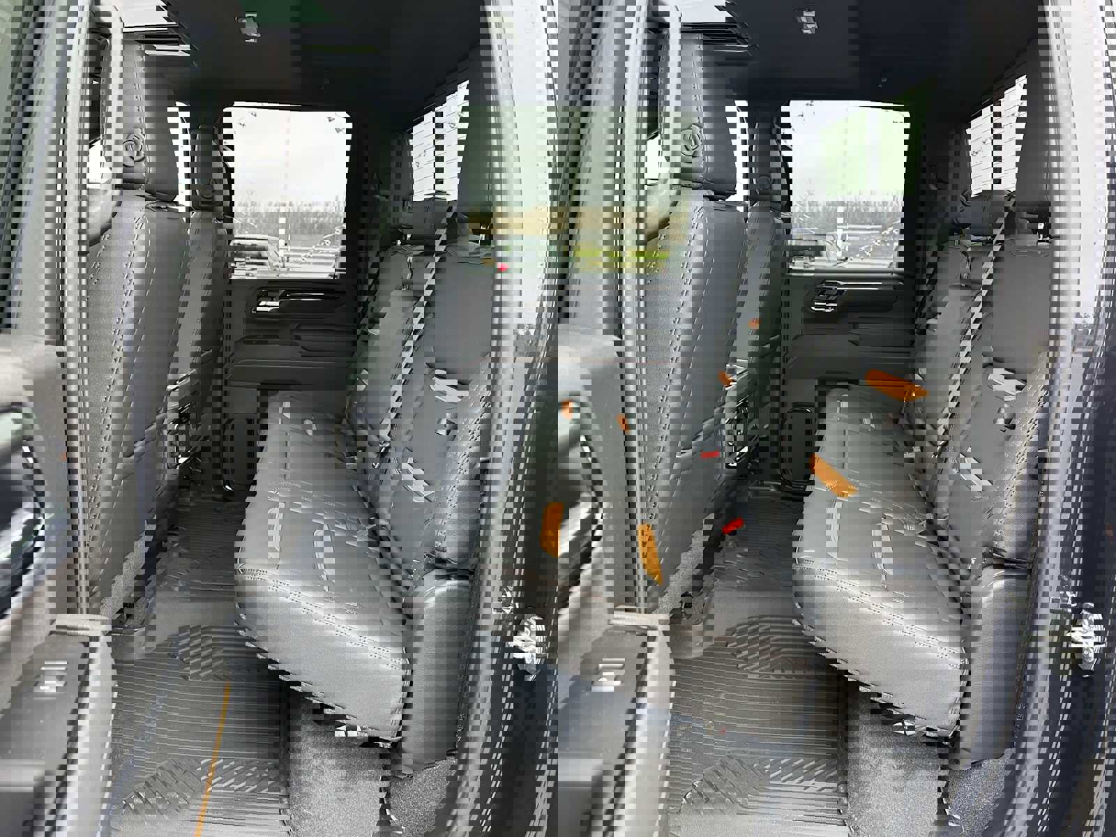 New 2026 GMC Sierra 3500 AT4 w/ AT4 Premium Plus Package image 17