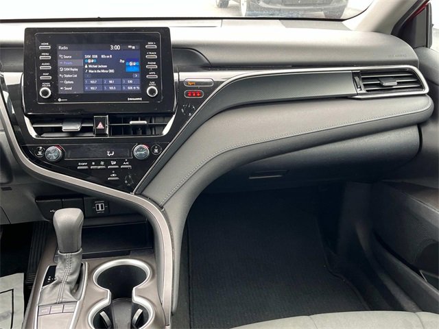 Used 2023 Toyota Camry LE image 13