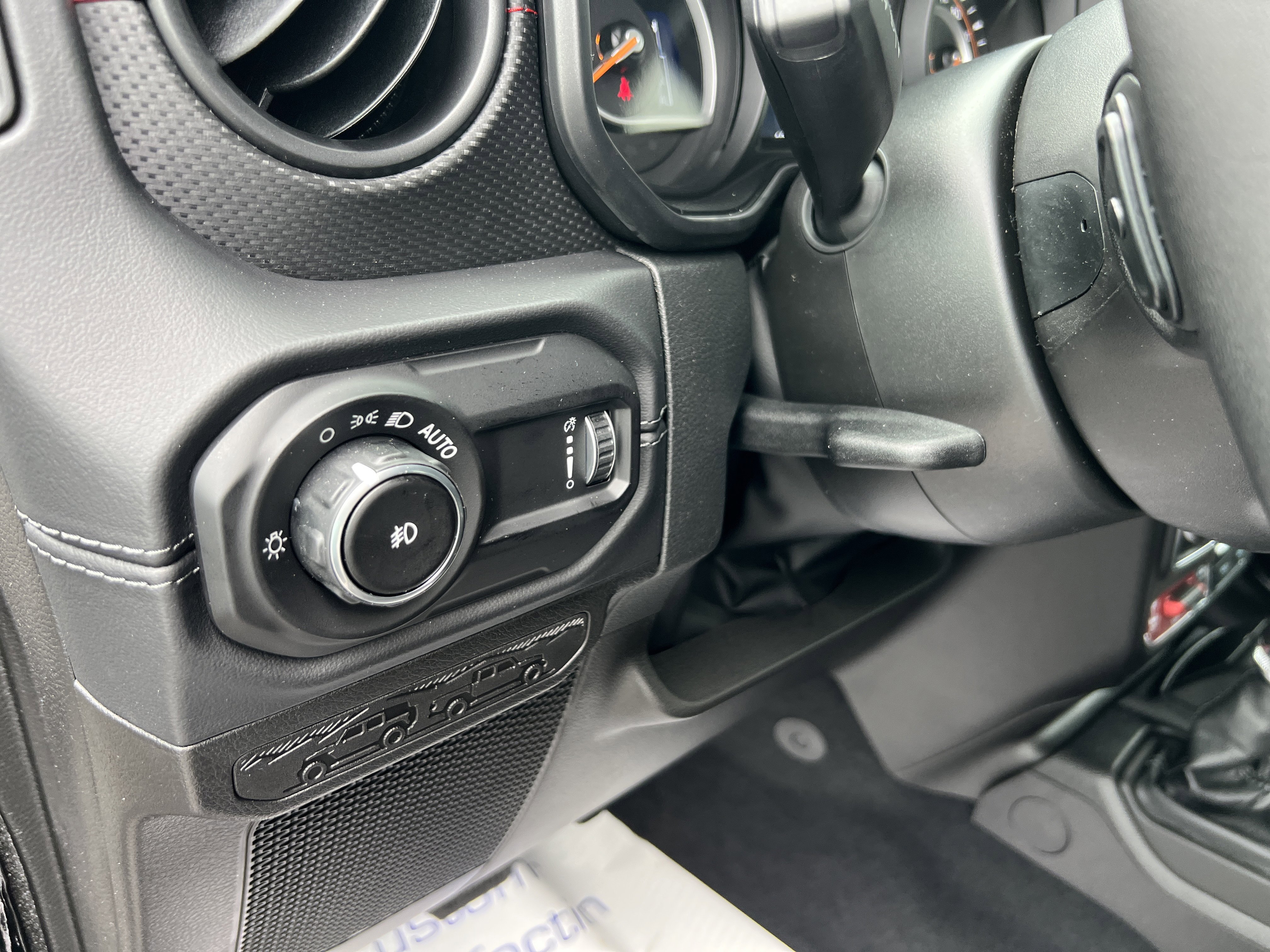 New 2026 Jeep Wrangler Unlimited Rubicon AWD/4WD image 17