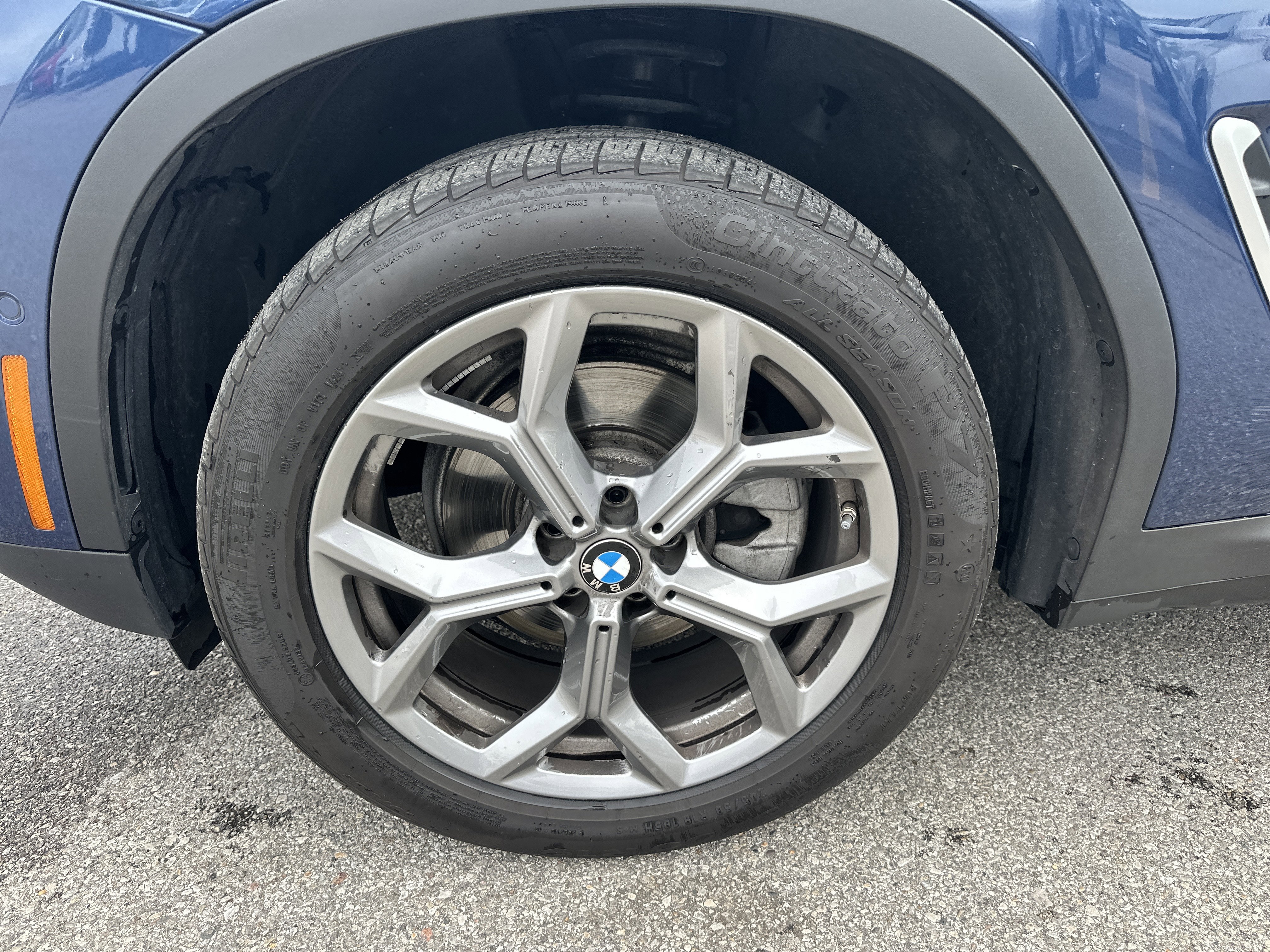 Used 2024 BMW X3 xDrive30i w/ Premium Package AWD/4WD image 7
