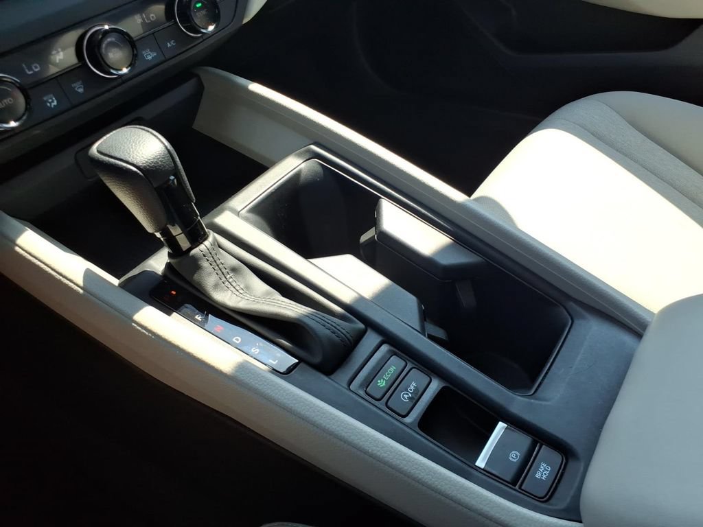 Used 2023 Honda Accord EX image 16