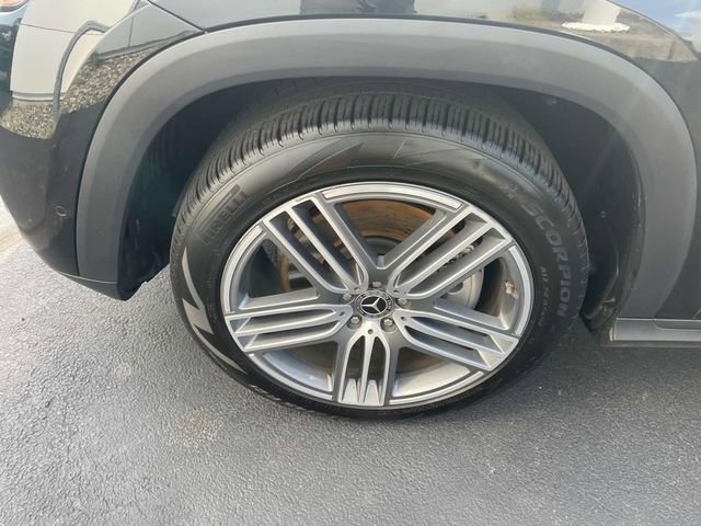 Used 2024 Mercedes-Benz GLS 450 GLS 450 4MATIC image 17