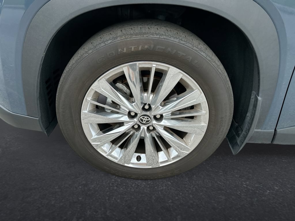 Used 2024 Toyota Grand Highlander AWD image 10