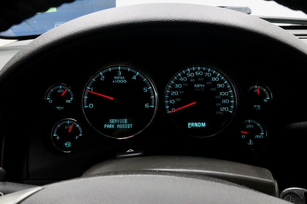 Used 2011 Chevrolet Suburban LT image 27