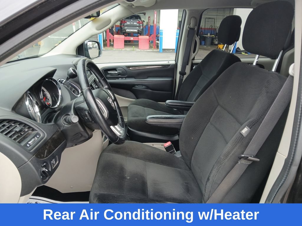 Used 2016 Dodge Grand Caravan SE w/ Quick Order Package 29E SE FWD image 10