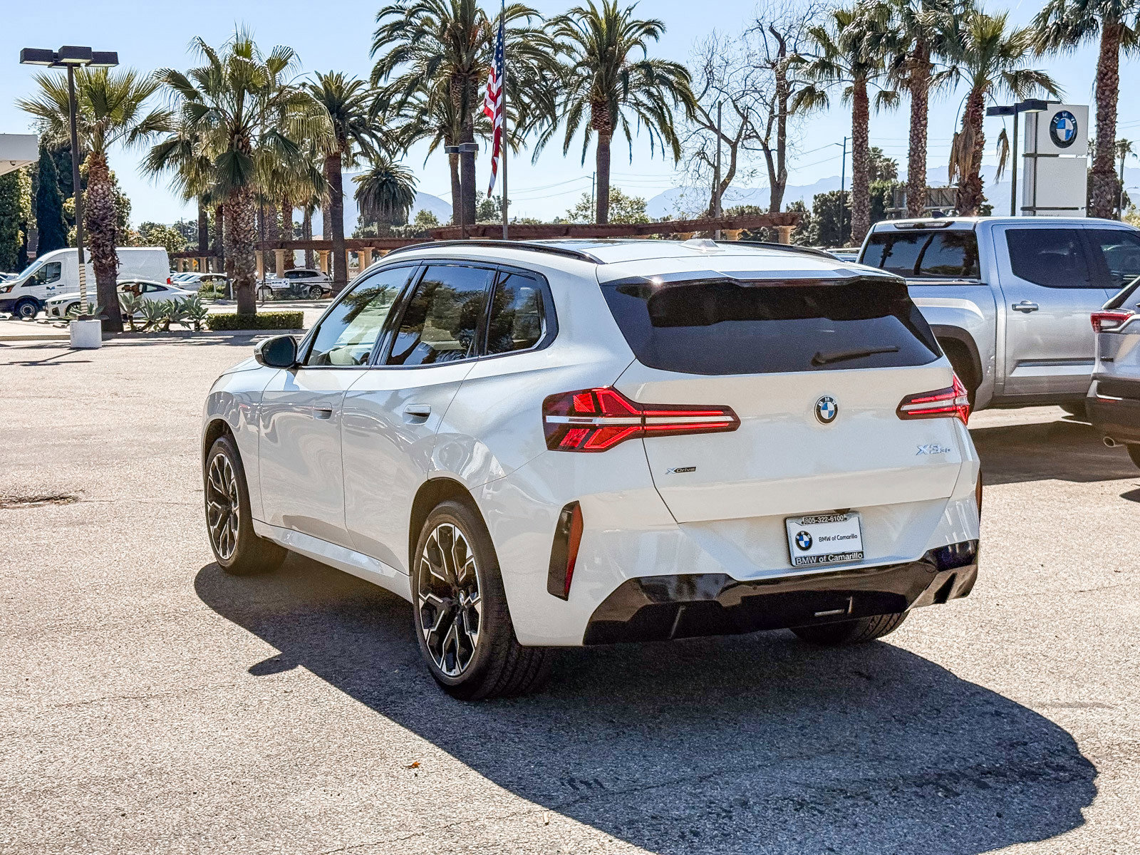 Certified 2025 BMW X3 xDrive30i w/ M Sport Package AWD/4WD image 4