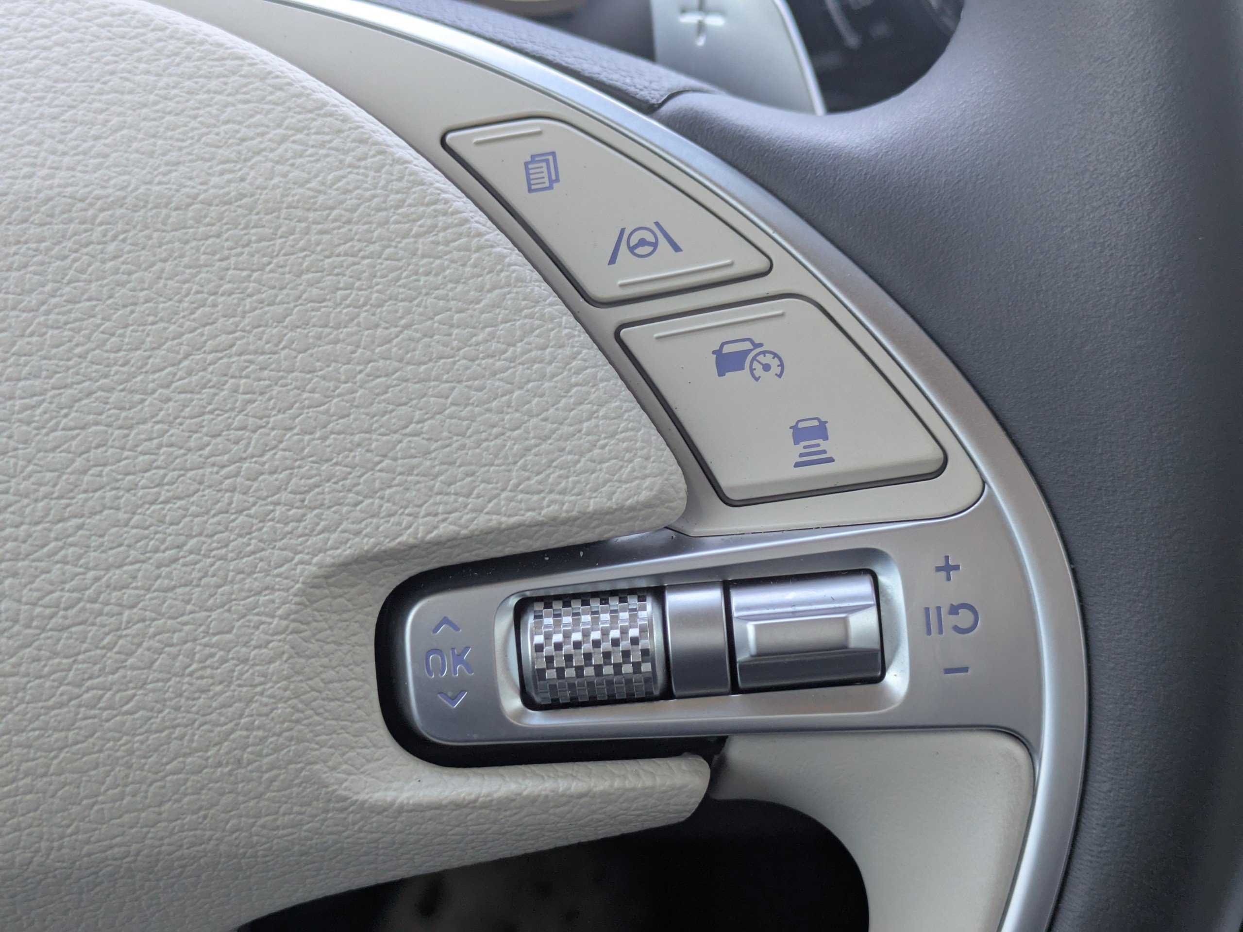 Used 2024 Genesis G80 2.5T image 21