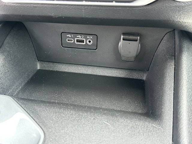 Used 2025 Nissan Altima 2.5 SV FWD image 27