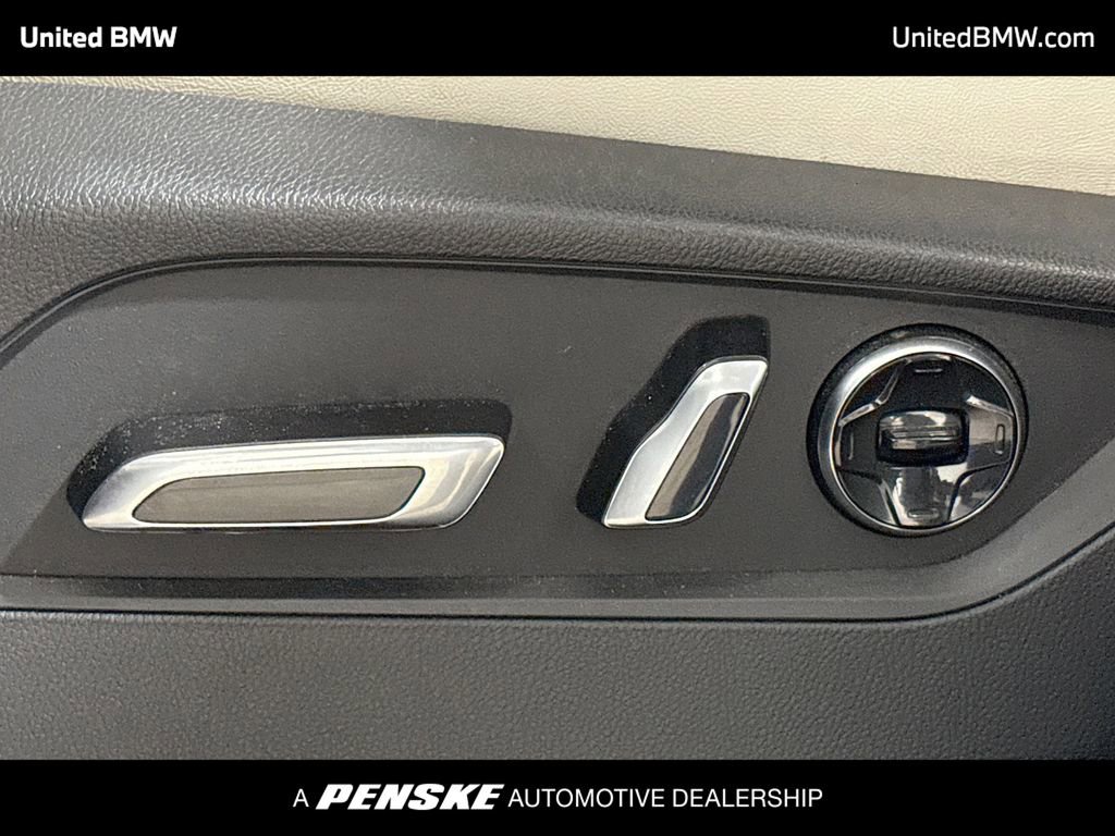 Used 2022 Acura RDX AWD w/ A-Spec & Advance Pkg image 4