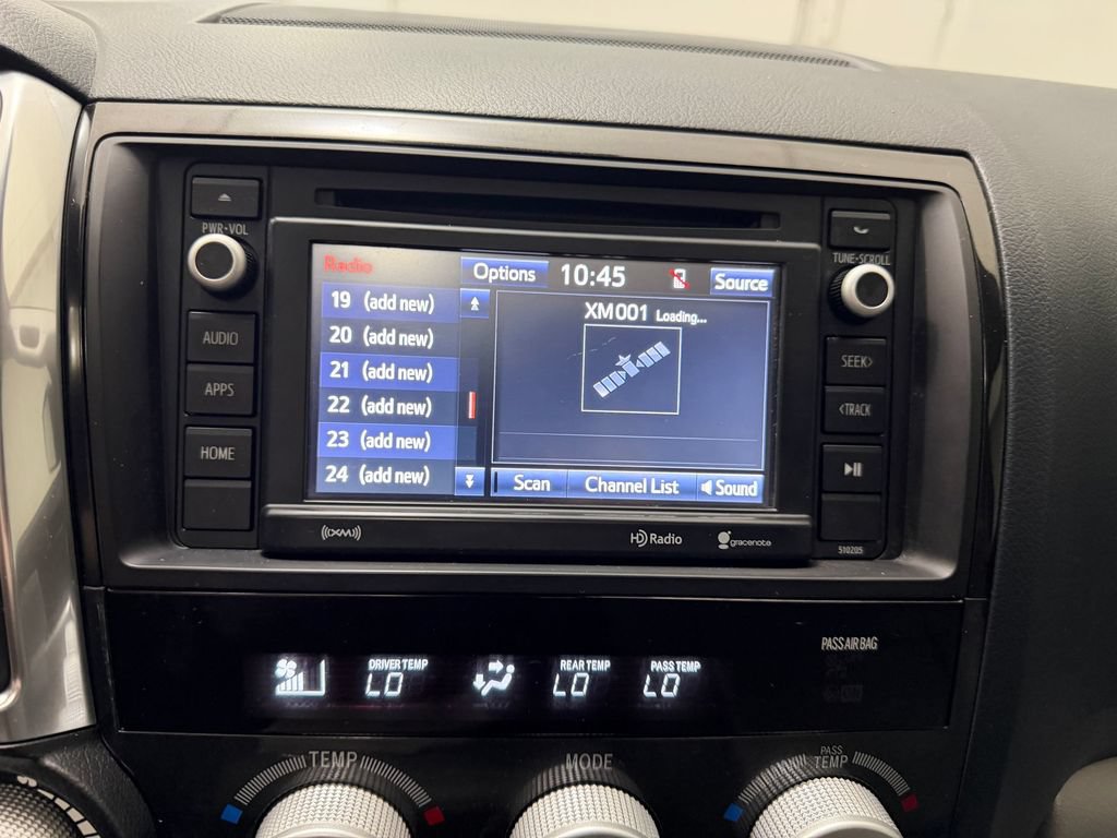 Used 2018 Toyota Sequoia SR5 AWD/4WD image 18