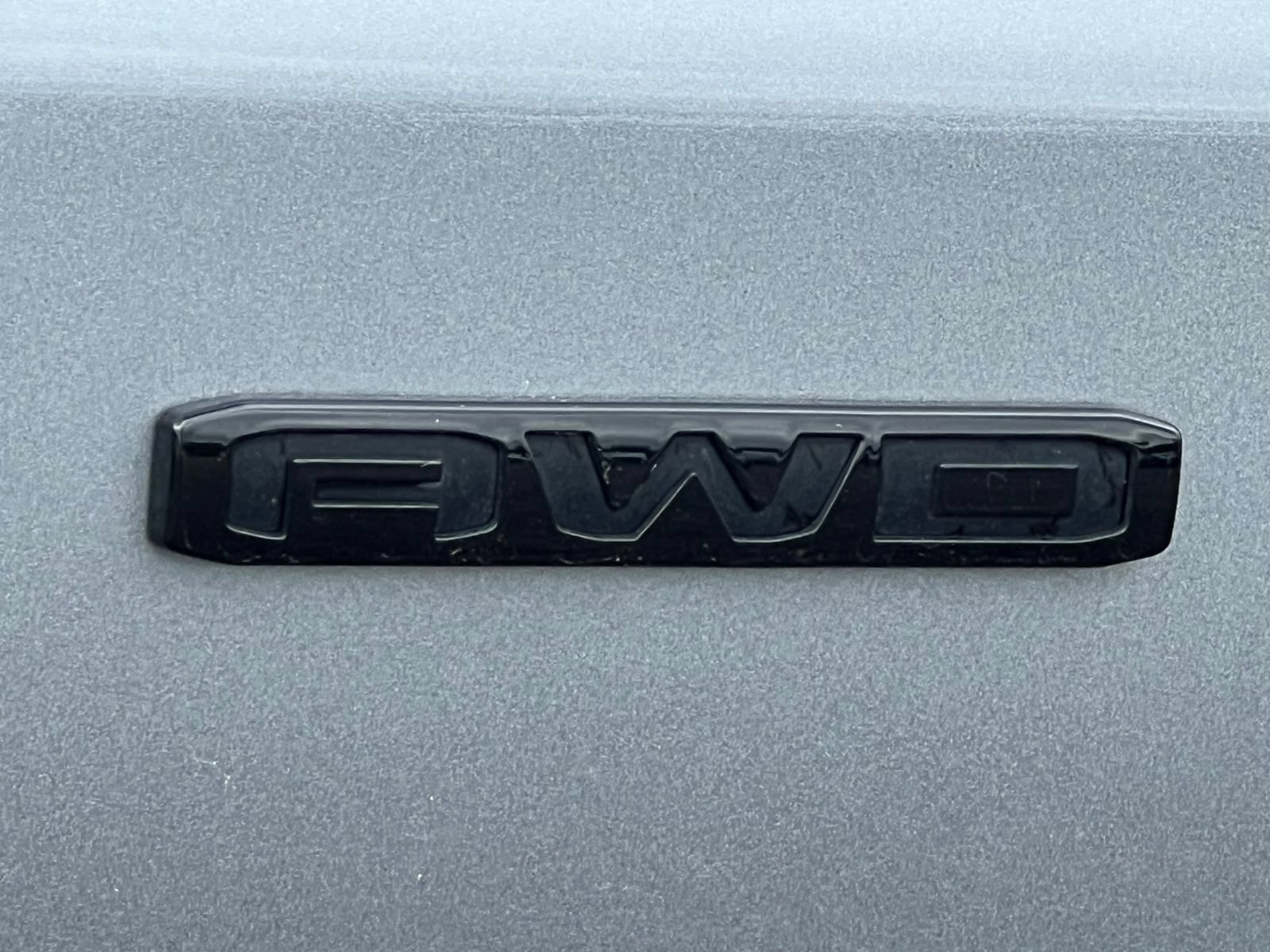 New 2026 GMC Acadia Elevation w/ Black Edition AWD/4WD image 8