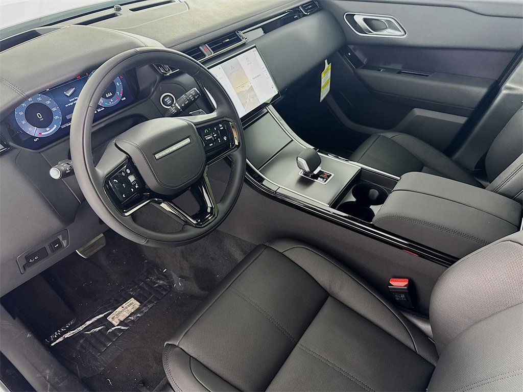 New 2026 Land Rover Range Rover Velar Dynamic SE image 9