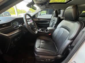 Used 2022 Jeep Grand Cherokee L Limited w/ Luxury Tech Group II AWD/4WD image 25