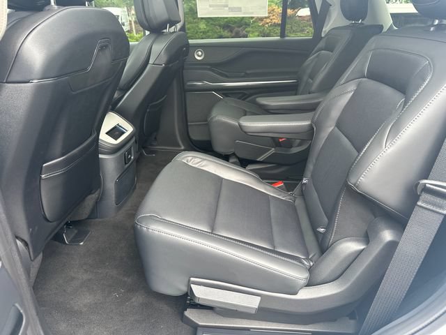 New 2026 Lincoln Navigator Reserve AWD/4WD image 20