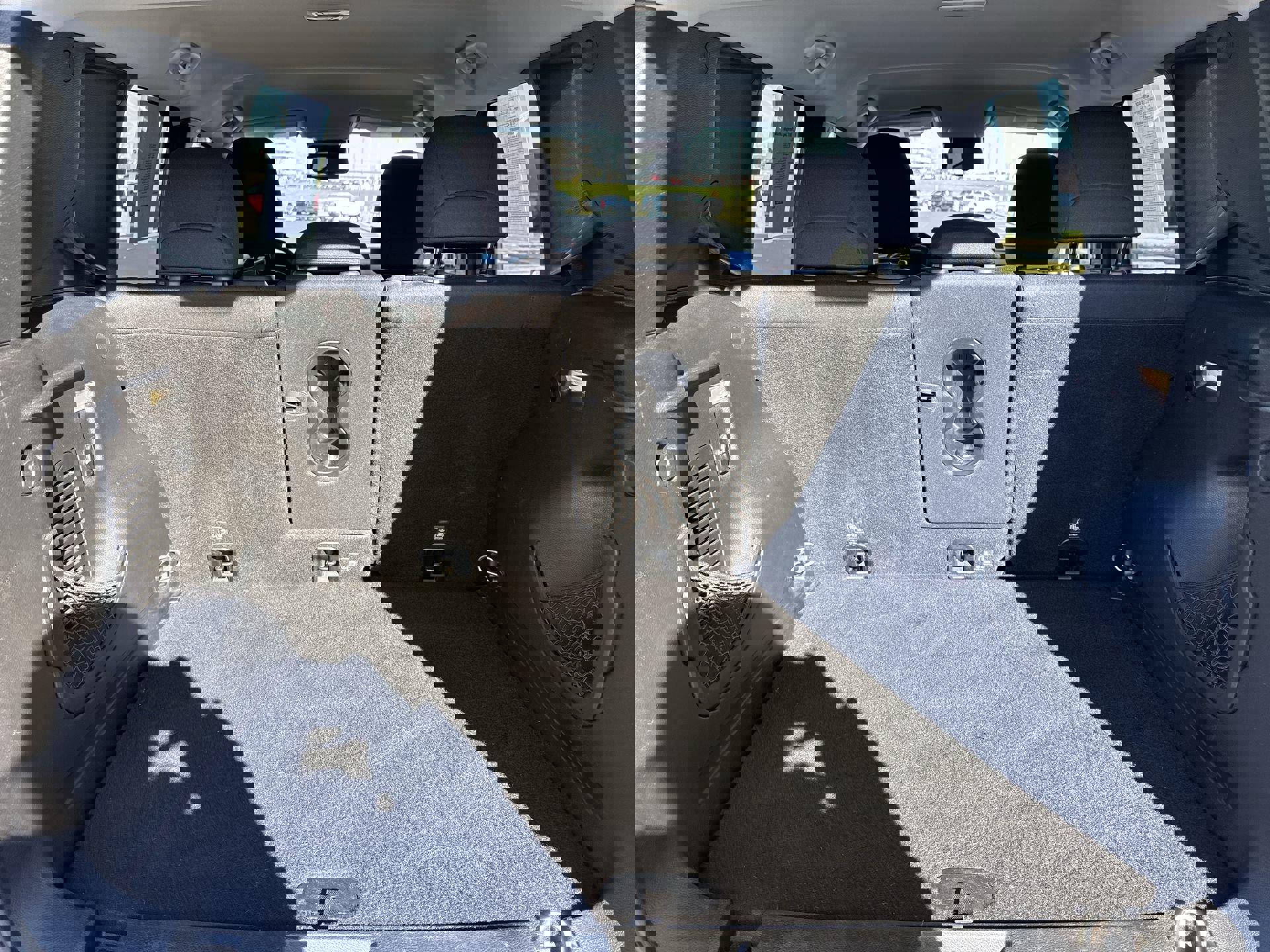 Used 2017 Jeep Renegade Latitude w/ Popular Equipment Group image 24