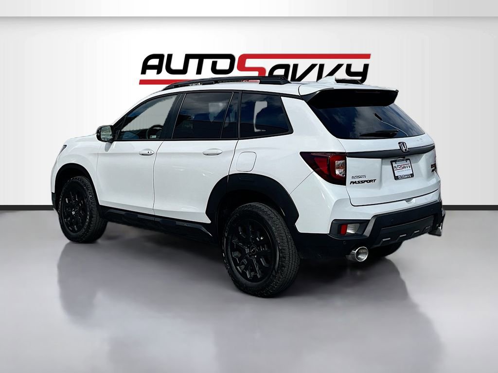 Used 2023 Honda Passport TrailSport image 5