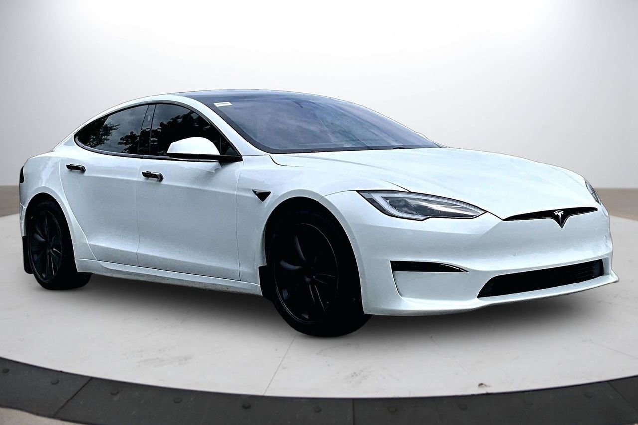 Used 2023 Tesla Model S Plaid AWD/4WD image 2