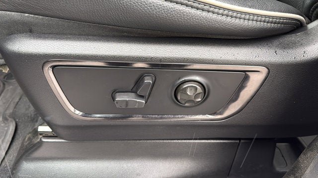 Used 2025 RAM 1500 Limited image 14