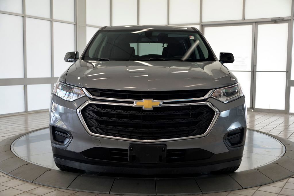 Used 2019 Chevrolet Traverse LS FWD image 3